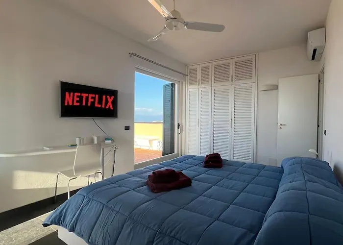 Con Vista Mare A 5 Min Dal Paradiso Del Sub Sant'Irene-Torre Vecchia